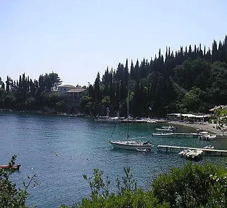 Nikolas House Upper Bay شقة