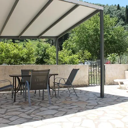 Nikolas House Upper Bay